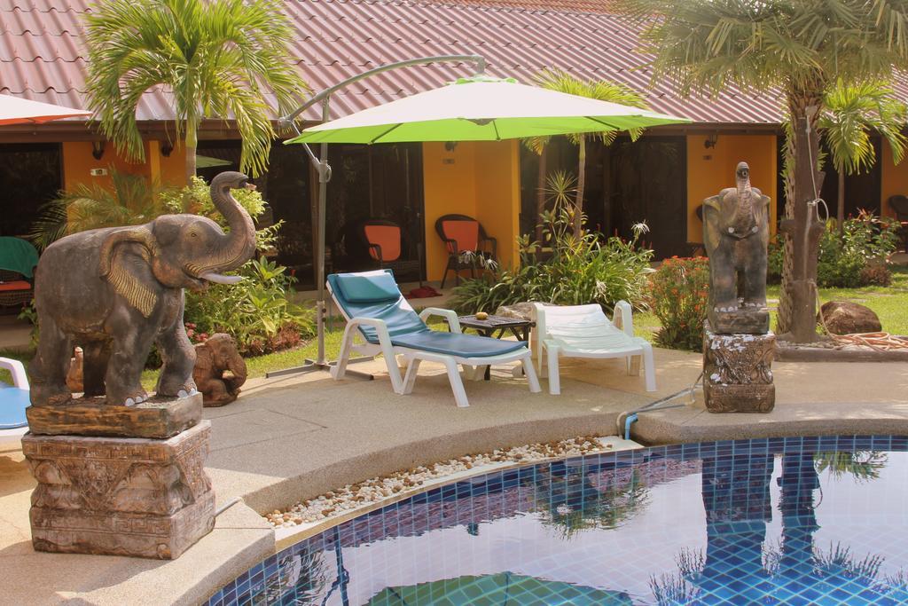 Kamala Tropical Garden Hotell Exteriör bild